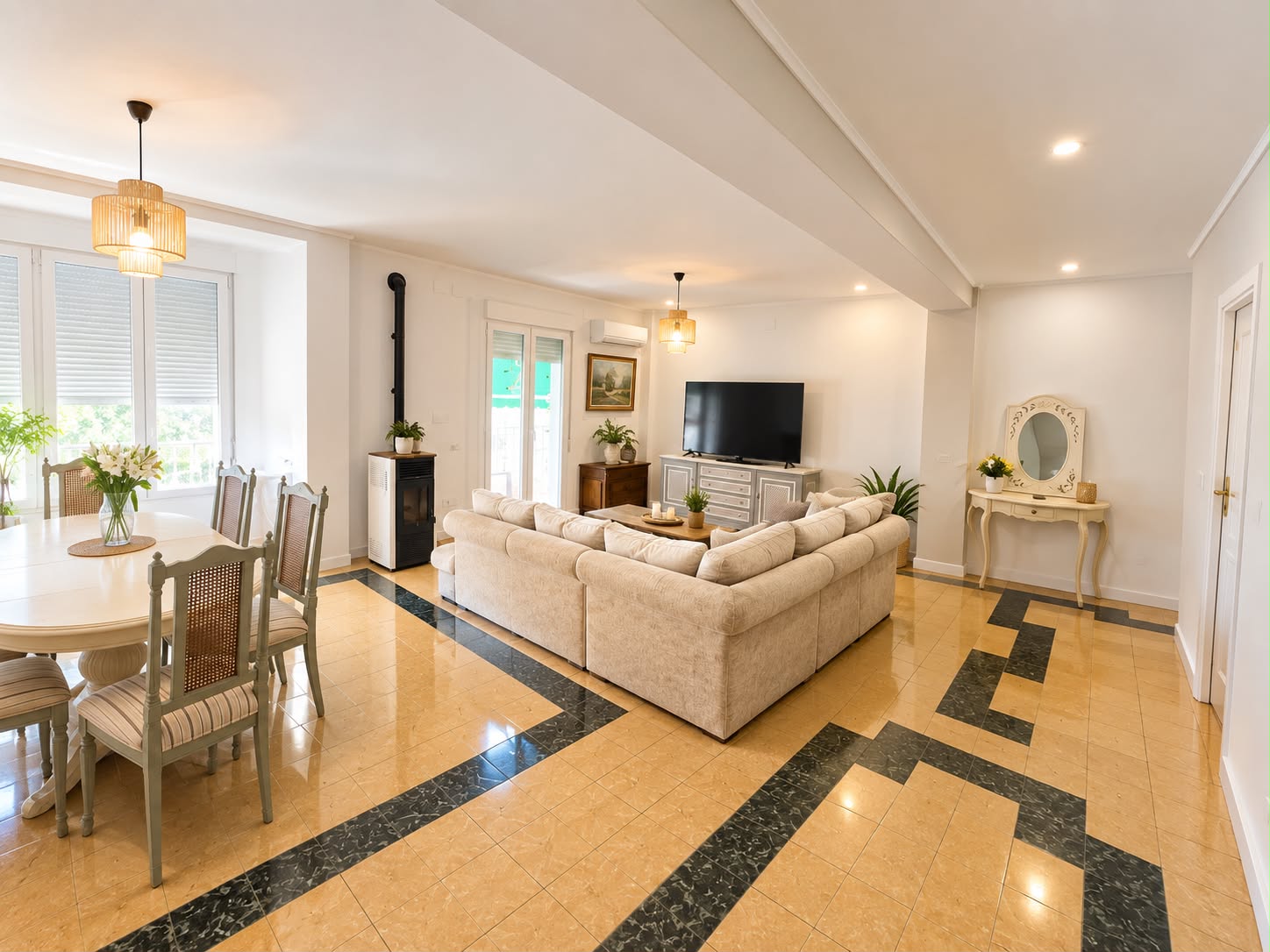 AMPLIA VIVIENDA PARA ENTRAR EN XATIVA