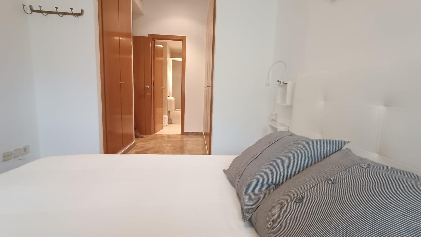 PRE-OWNED APARTMENT IN THE CENTRE OF VALENCIA
