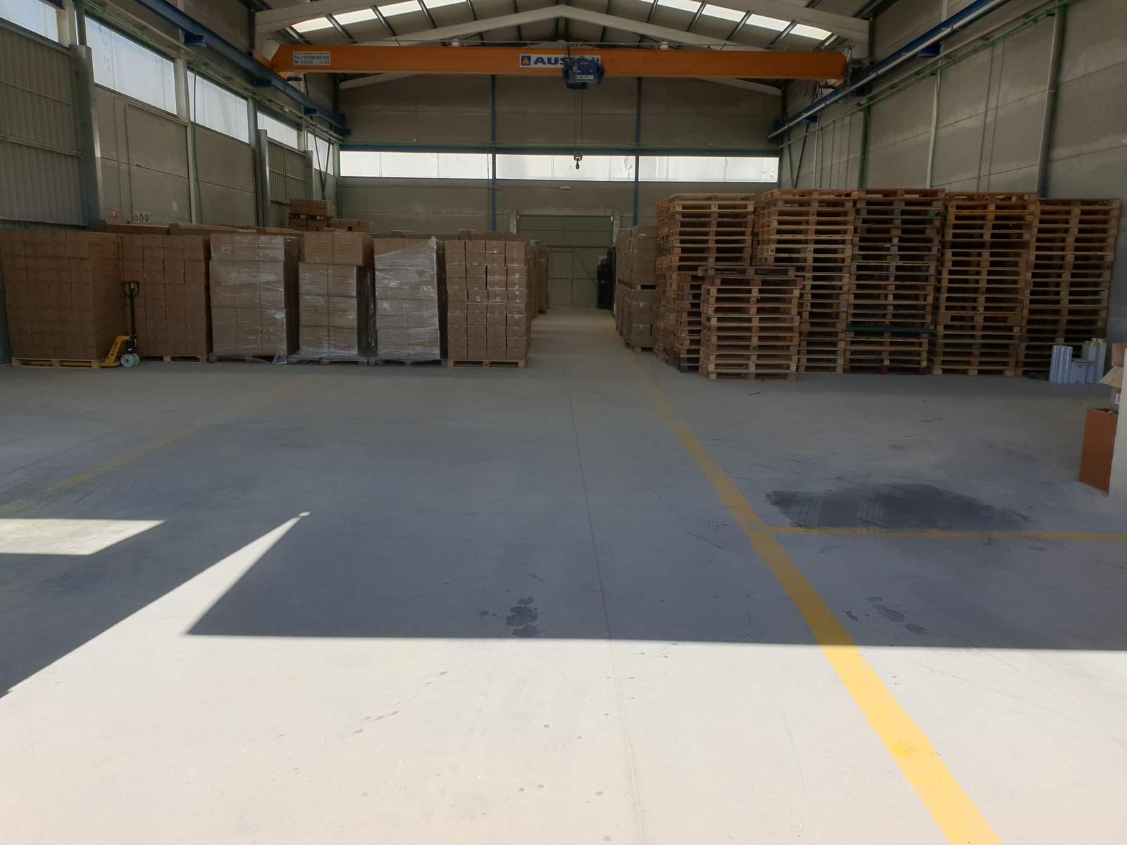 INDUSTRIELAGER ZUM VERKAUF IN REQUENA